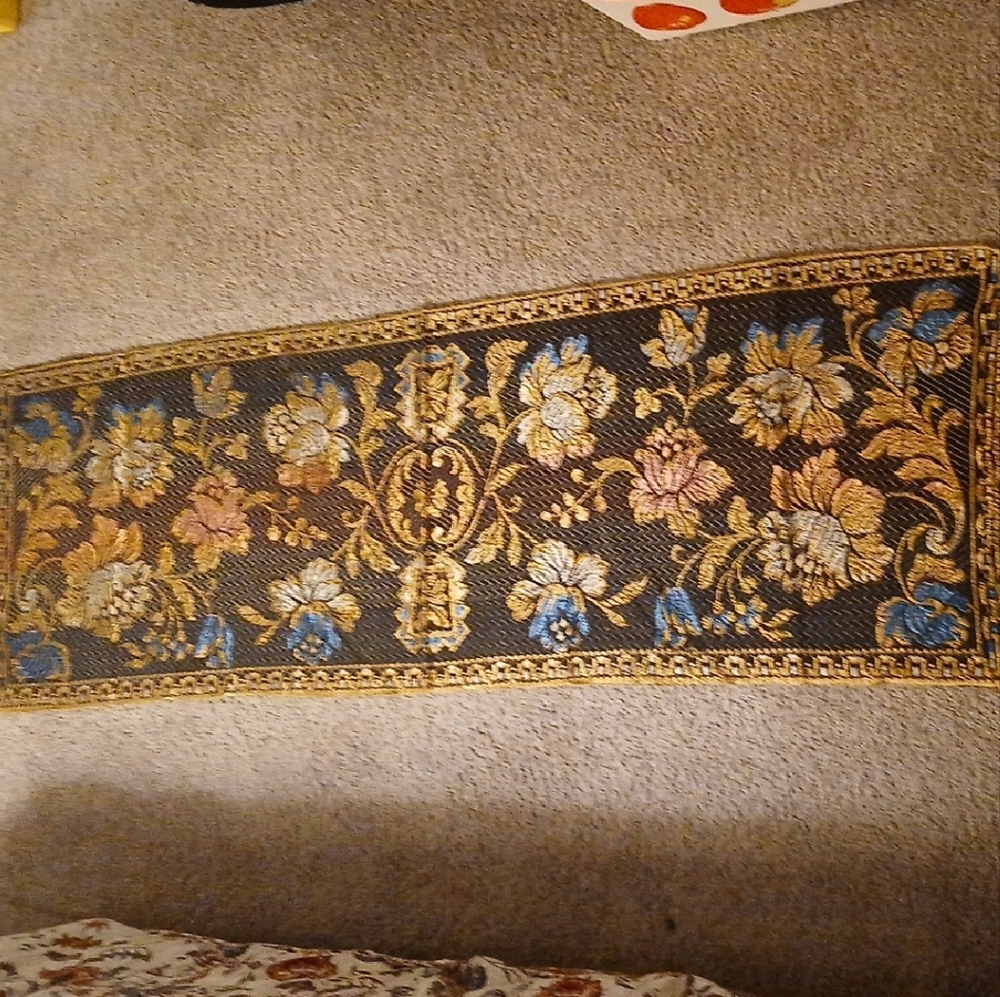 Source Unknown Floral Tapestry in Blue and Gold With Fringe